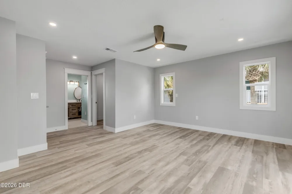 830 Eel Avenue New Smyrna Beach, FL 32169