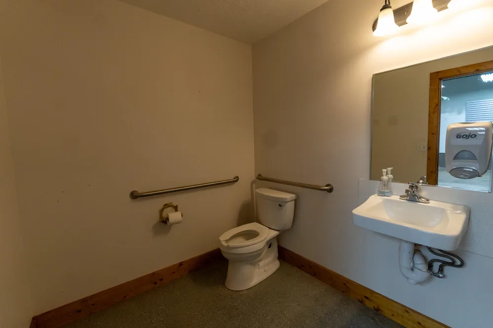 6398 Blue Star Highway Saugatuck, MI 49453