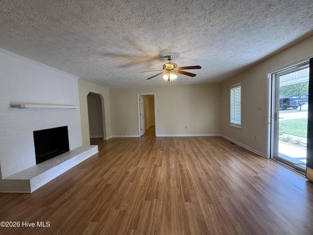 422 King Lane Thomson, GA 30824