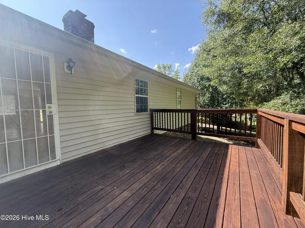 422 King Lane Thomson, GA 30824