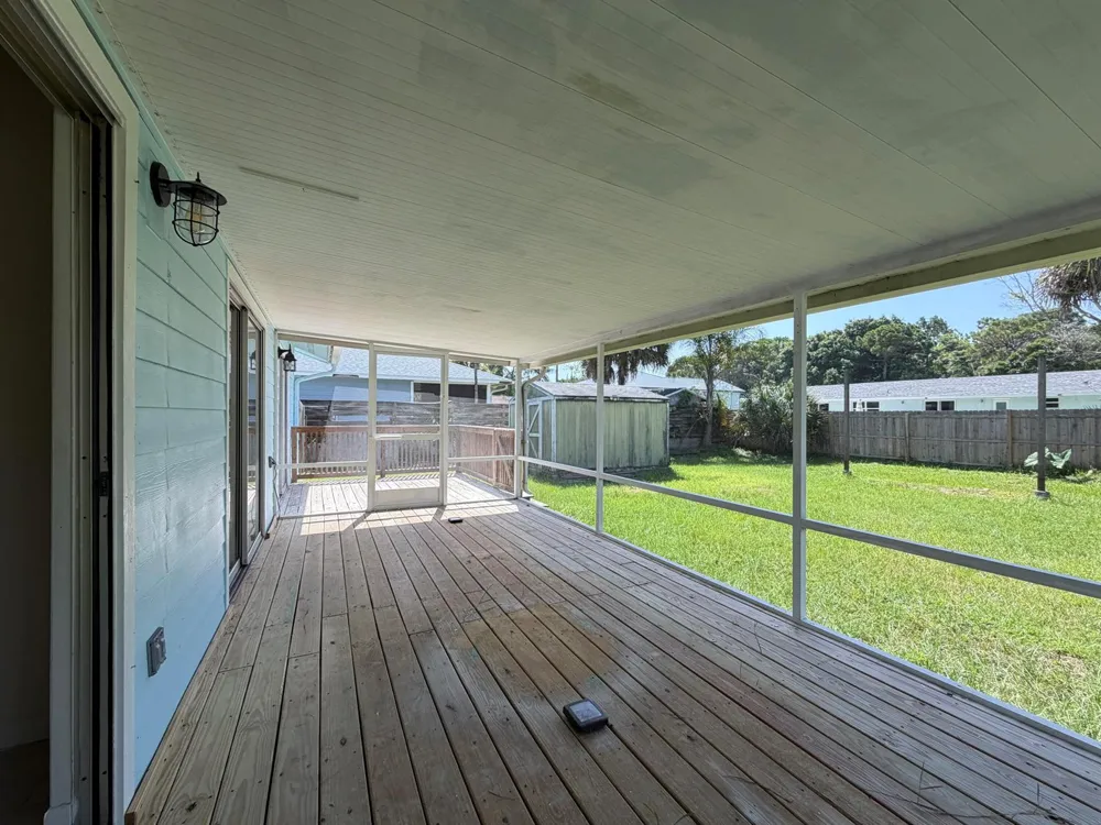 3816 SE Middle Street Stuart, FL 34997
