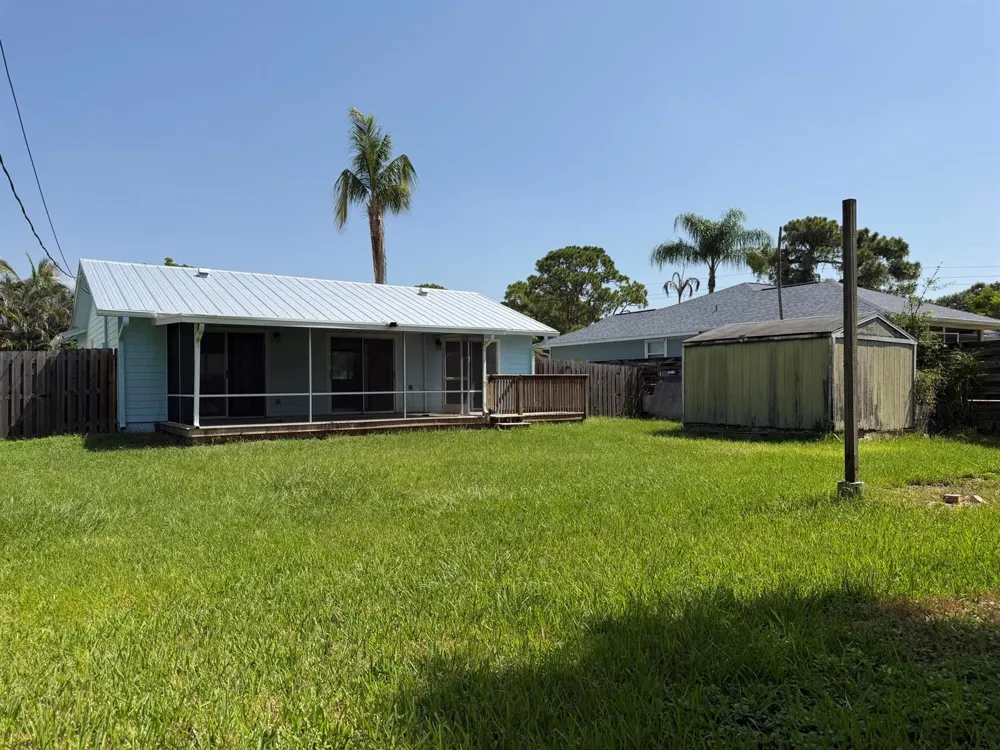 3816 SE Middle Street Stuart, FL 34997