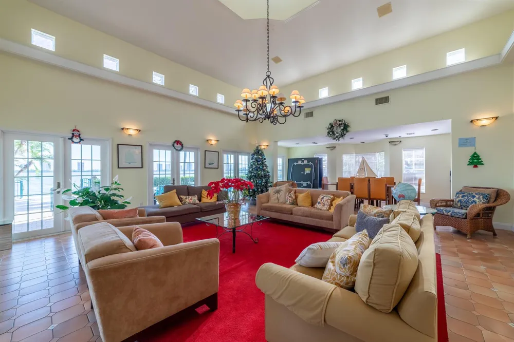1145 Lake Shore Drive #206 Lake Park, FL 33403