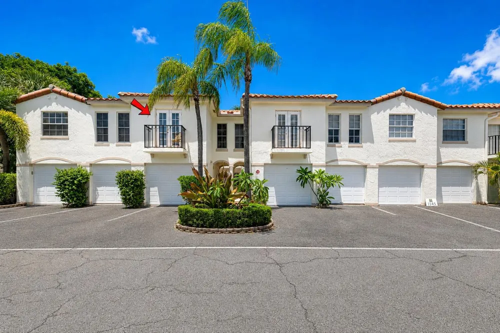 1145 Lake Shore Drive #206 Lake Park, FL 33403