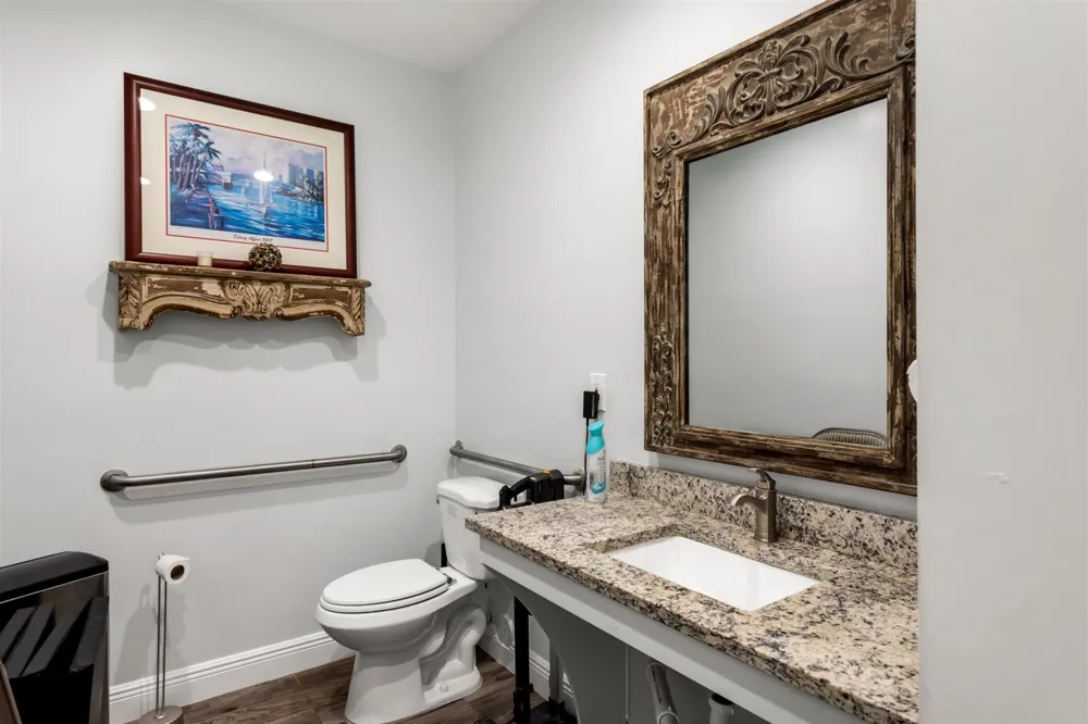 1035 S Federal Highway #Ph-11 Delray Beach, FL 33483