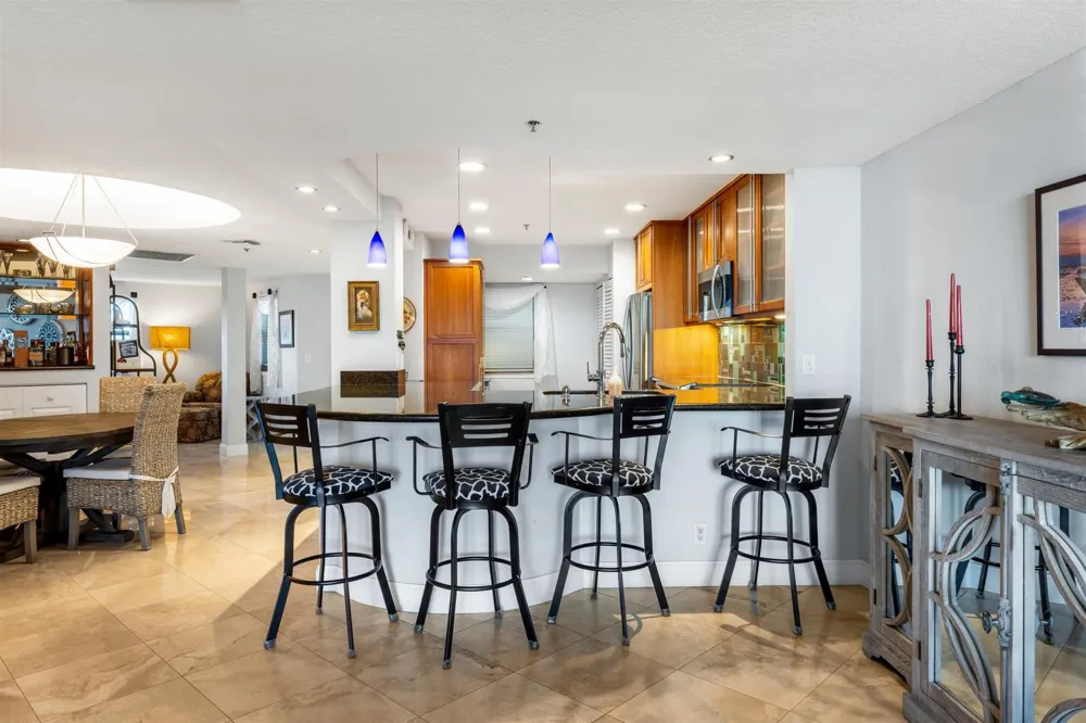 1035 S Federal Highway #Ph-11 Delray Beach, FL 33483