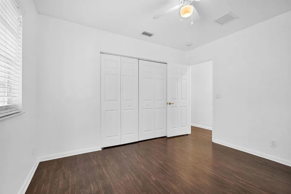 1427 NW 34th Way Lauderhill, FL 33311