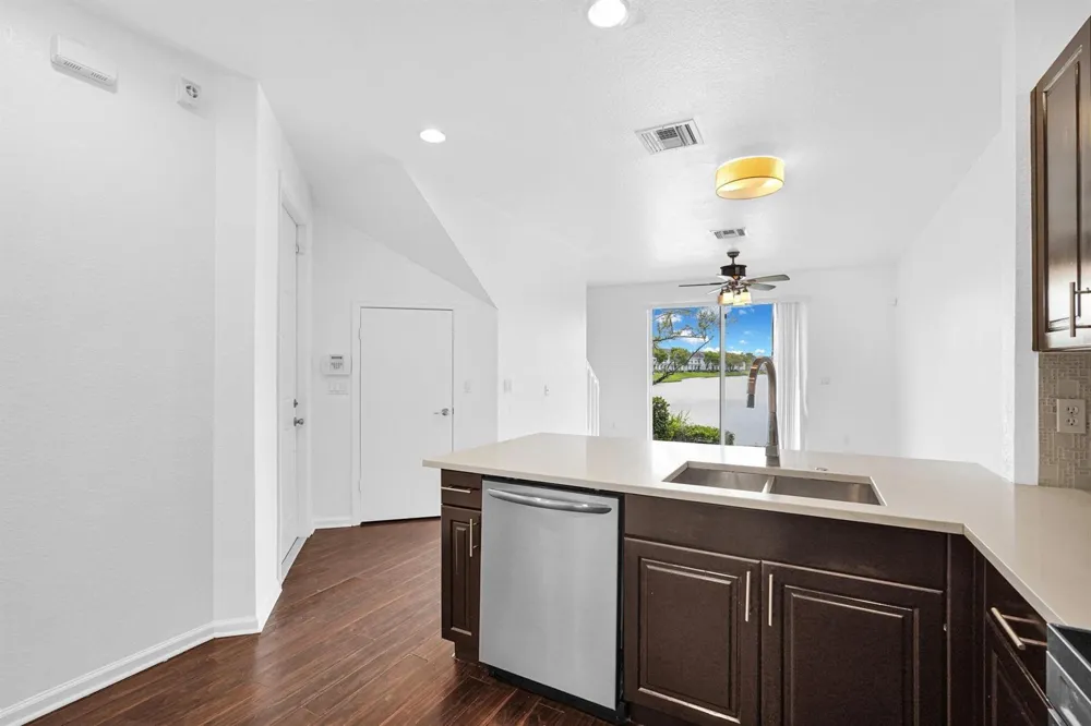 1427 NW 34th Way Lauderhill, FL 33311
