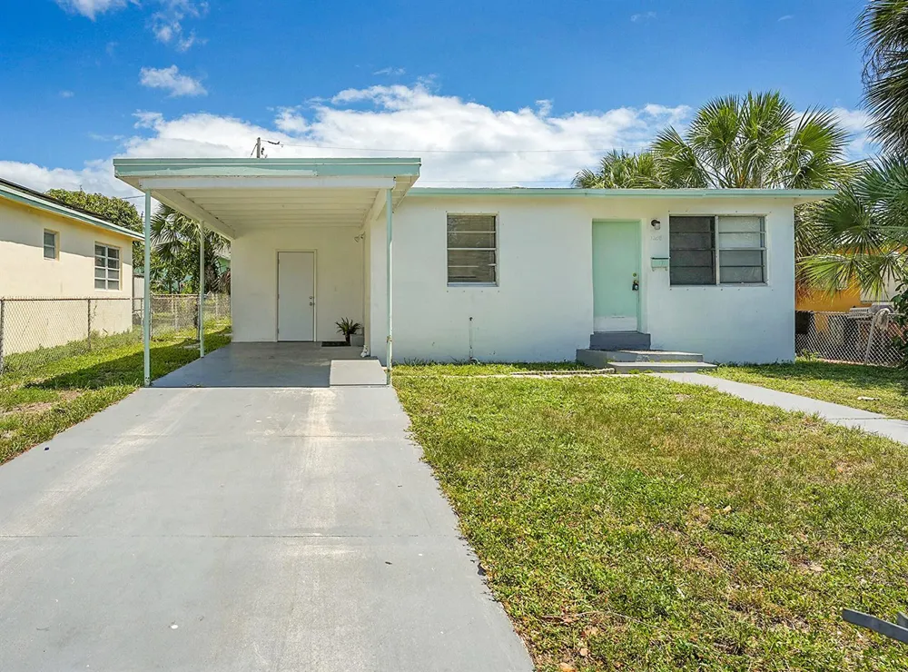 1208 W 32ND STREET Riviera Beach, FL 33404