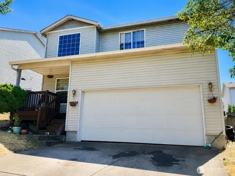 1209 W 32nd Circle