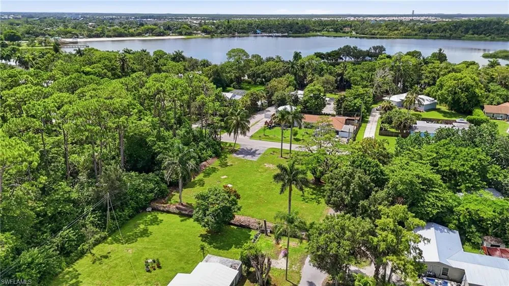 3417 Guilford Road Naples, FL 34112