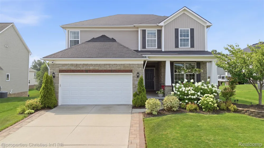 57909 Cider Mill Drive Lyon Charter Township, MI 48165