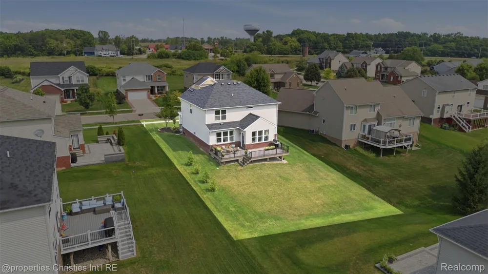 57909 Cider Mill Drive Lyon Charter Township, MI 48165