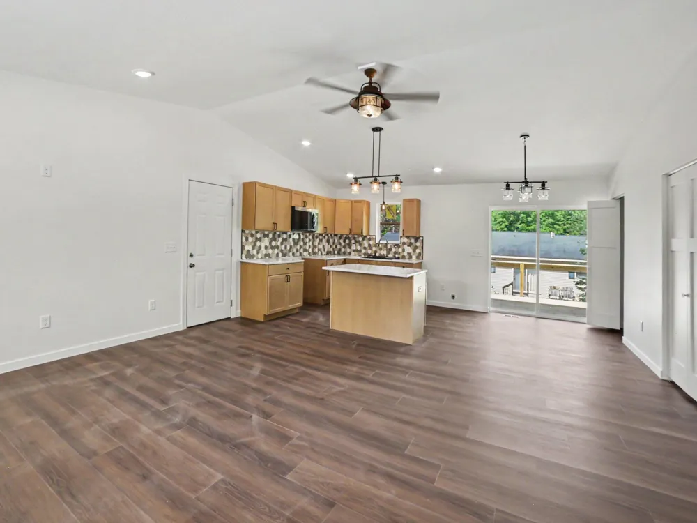 480 W Kenwood Street Lakewood Club Village, MI 49457
