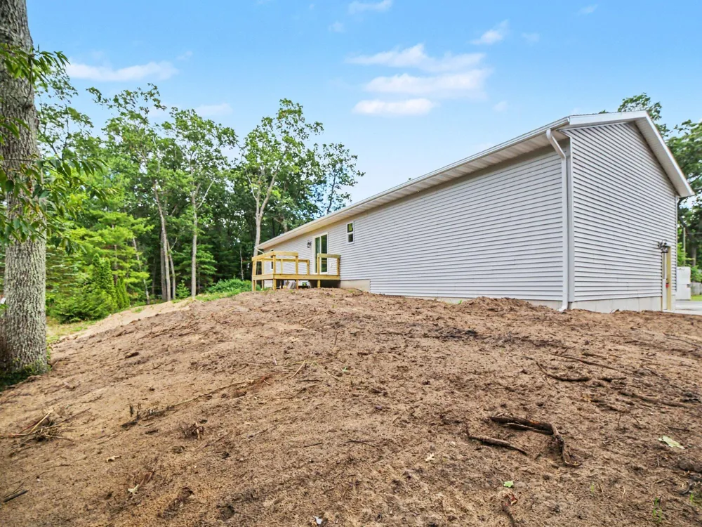 480 W Kenwood Street Lakewood Club Village, MI 49457