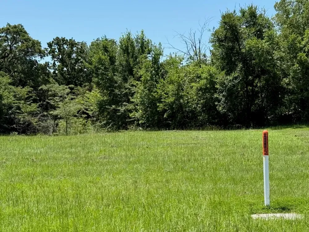 52 Coyote Creek Drive Gordonville, TX 76245