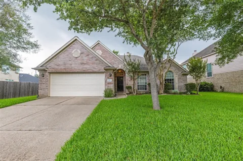 6811 Shelby Oaks Drive