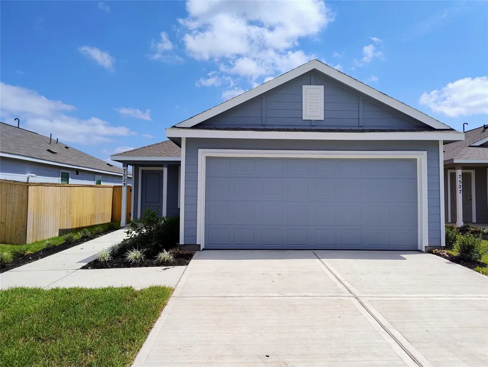 7523 Madrid Manor Richmond, TX 77469