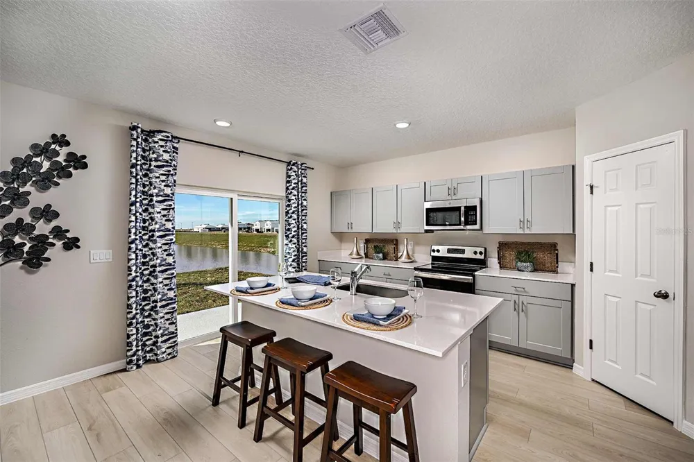 15201 MAUDE LANDING LOOP Wimauma, FL 33598