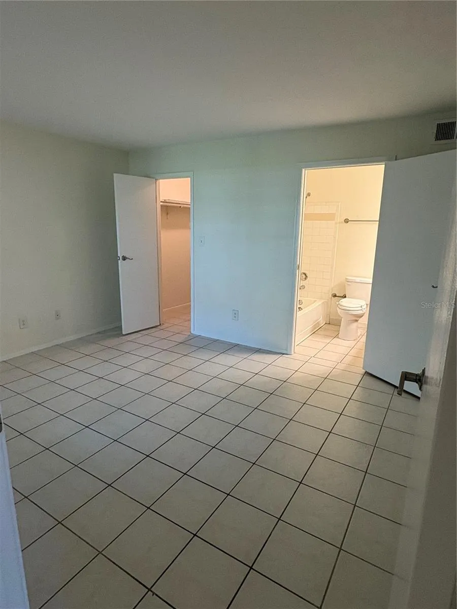 9100 DR MARTIN LUTHER KING JR STREET #1707 St Petersburg, FL 33702