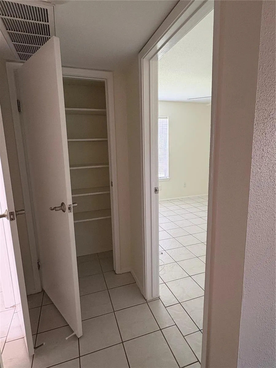 9100 DR MARTIN LUTHER KING JR STREET #1707 St Petersburg, FL 33702