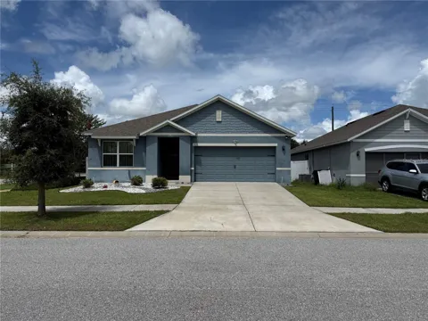 635 AUTUMN STREAM DRIVE