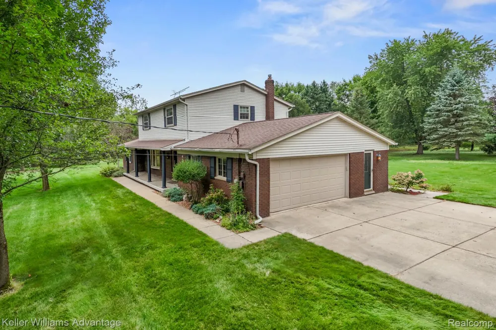 4350 Stone Barn Highland Charter Township, MI 48380