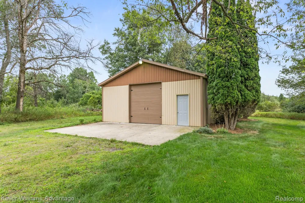 4350 Stone Barn Highland Charter Township, MI 48380