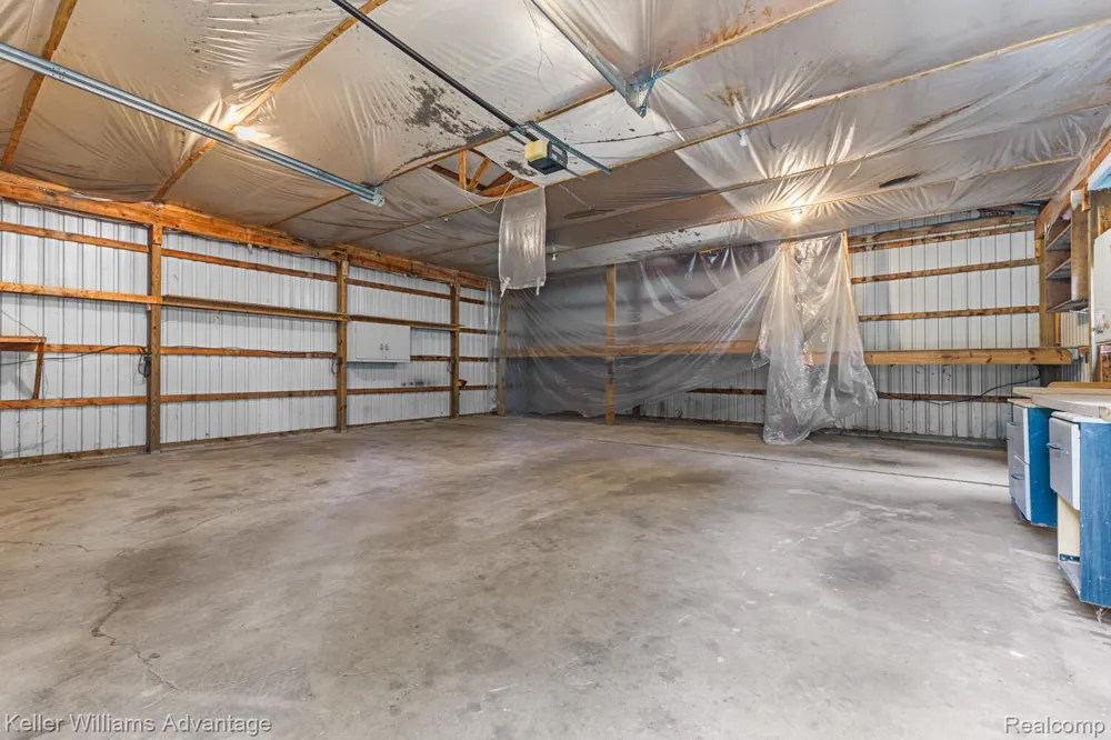 4350 Stone Barn Highland Charter Township, MI 48380