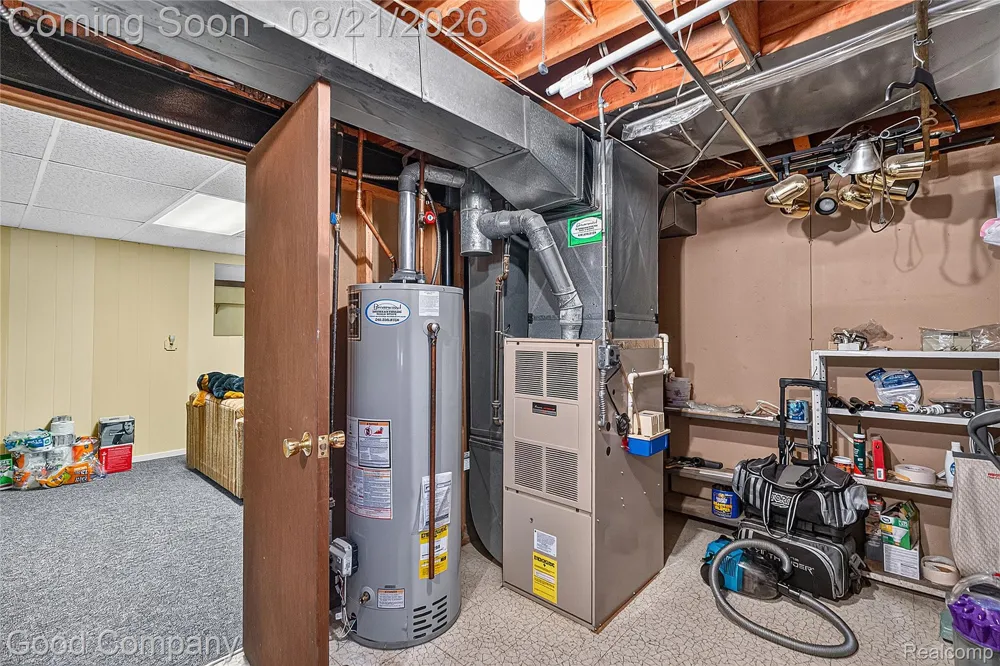 3740 Horseshoe Drive Troy City, MI 48083
