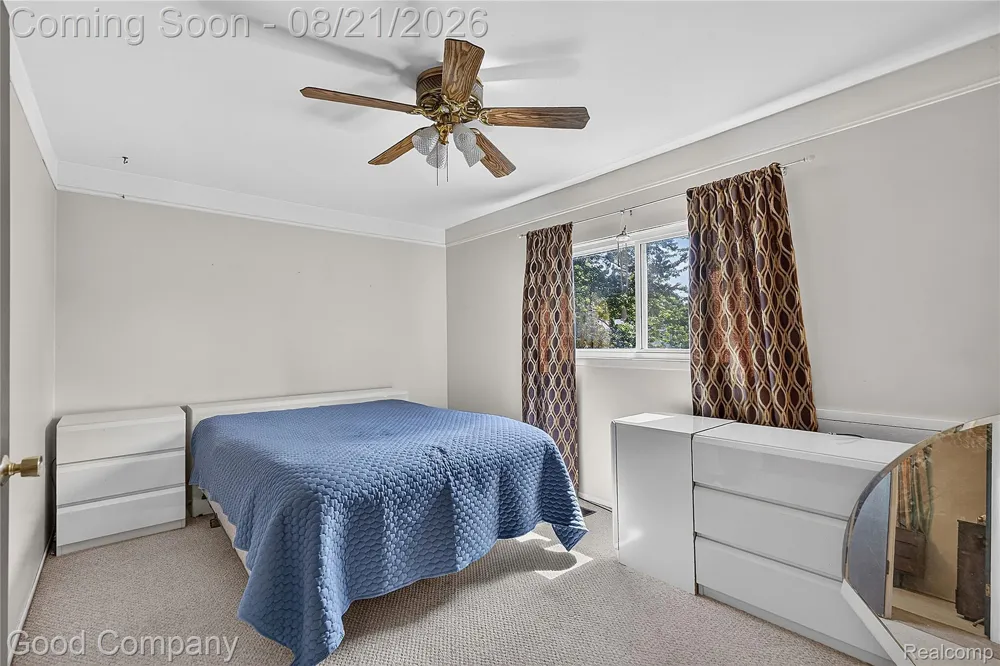 3740 Horseshoe Drive Troy City, MI 48083