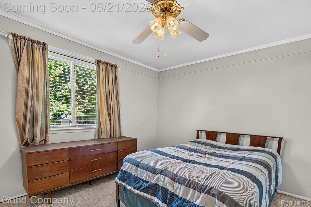 3740 Horseshoe Drive Troy City, MI 48083