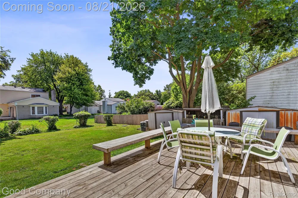 3740 Horseshoe Drive Troy City, MI 48083