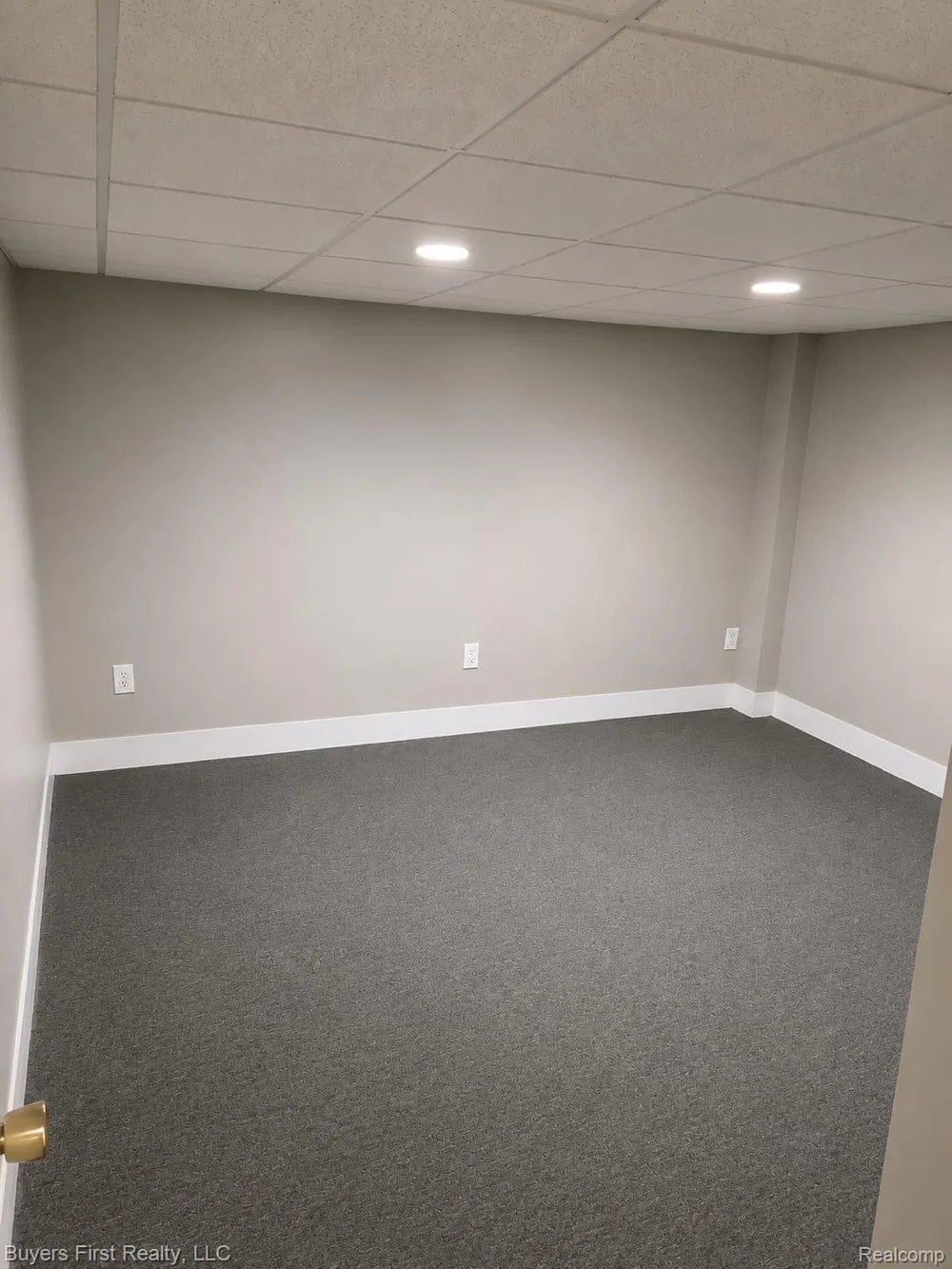 17150 Hilton Street Southfield City, MI 48075