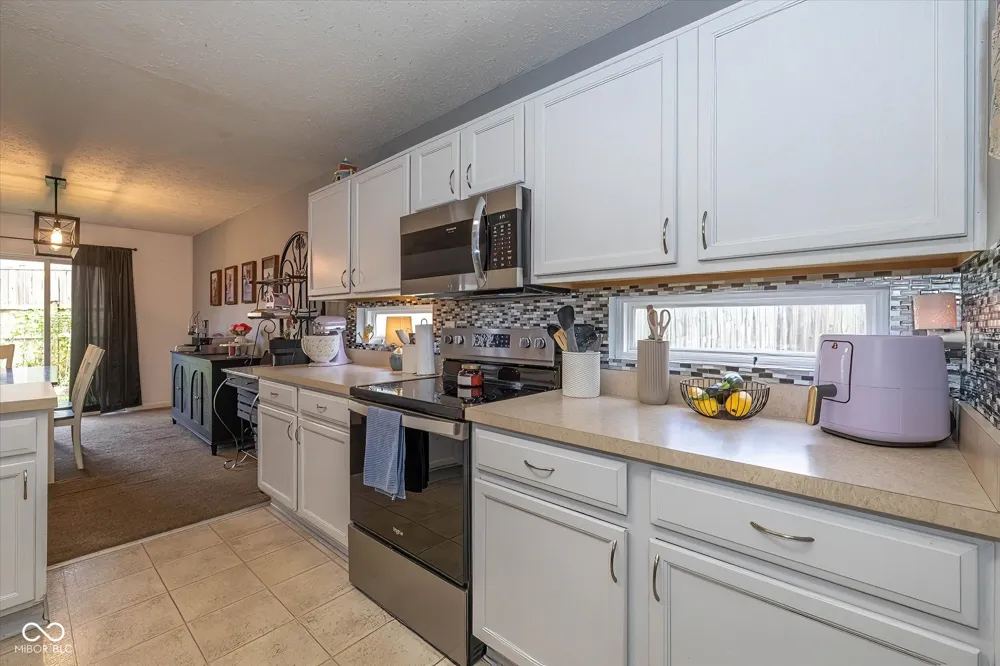 732 Cembra Drive Greenwood, IN 46143
