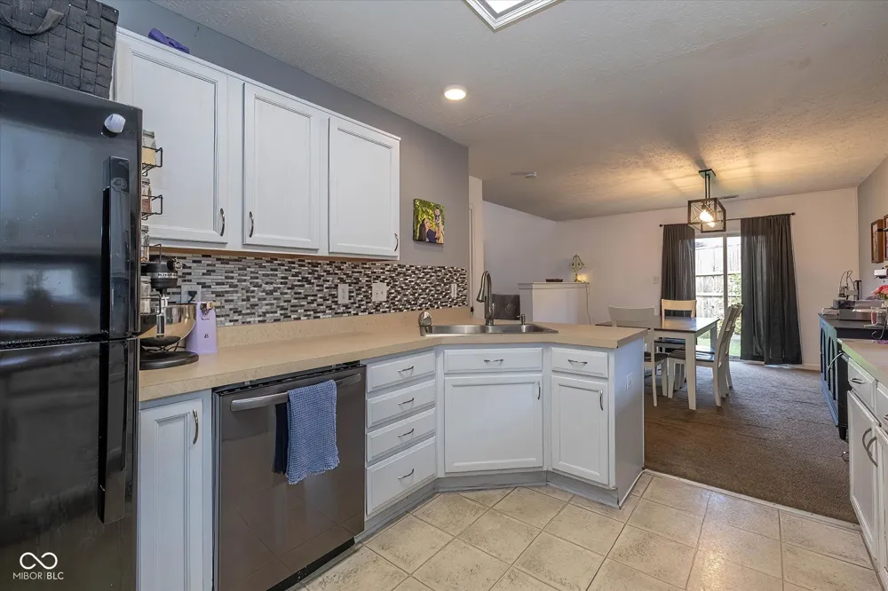 732 Cembra Drive Greenwood, IN 46143
