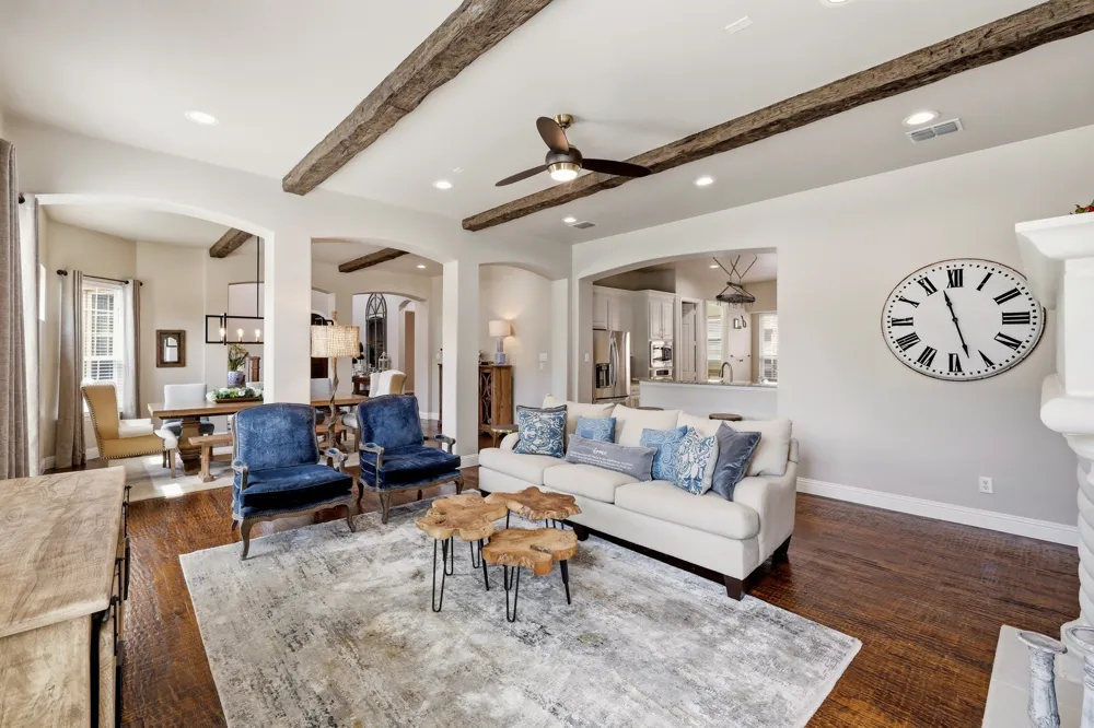 1616 Camino Lago Irving, TX 75039