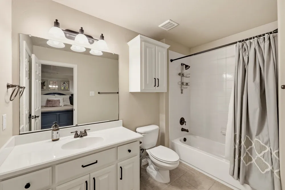1616 Camino Lago Irving, TX 75039