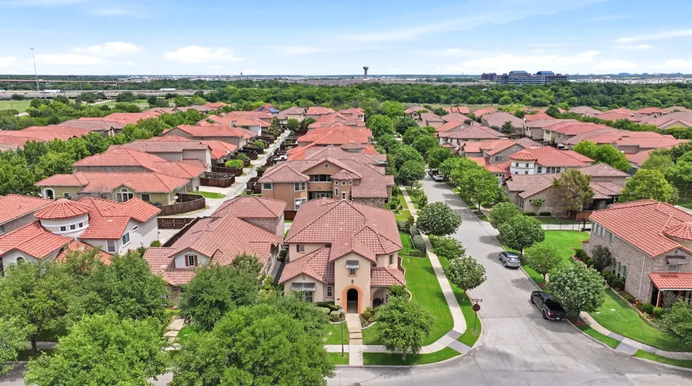 1616 Camino Lago Irving, TX 75039