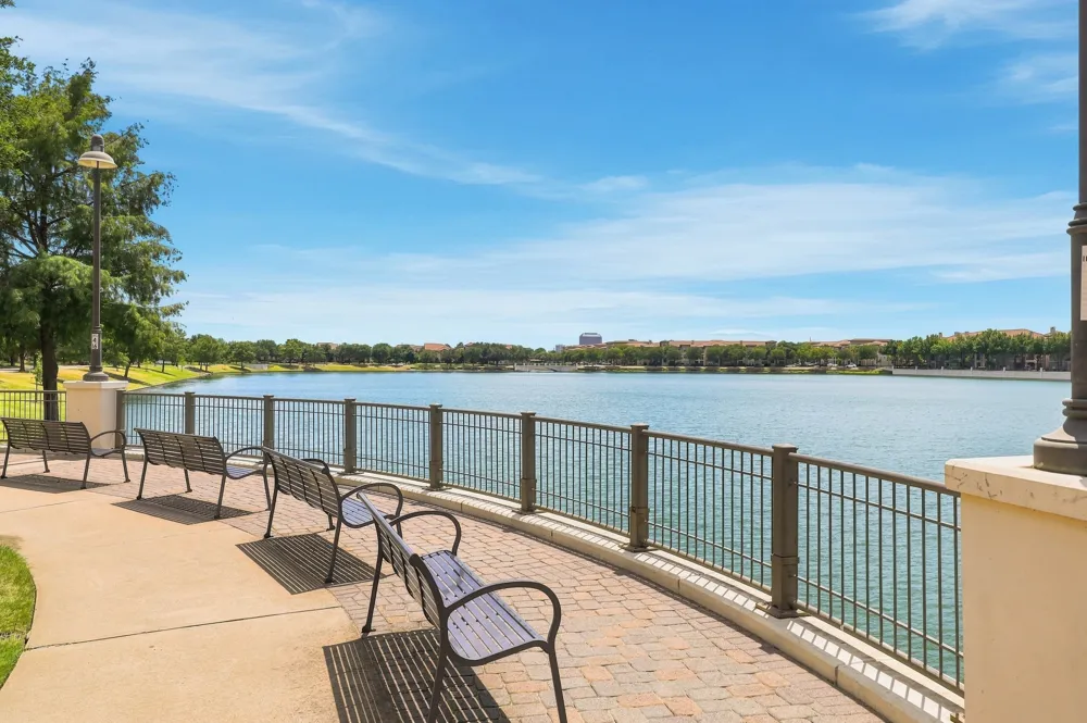 1616 Camino Lago Irving, TX 75039