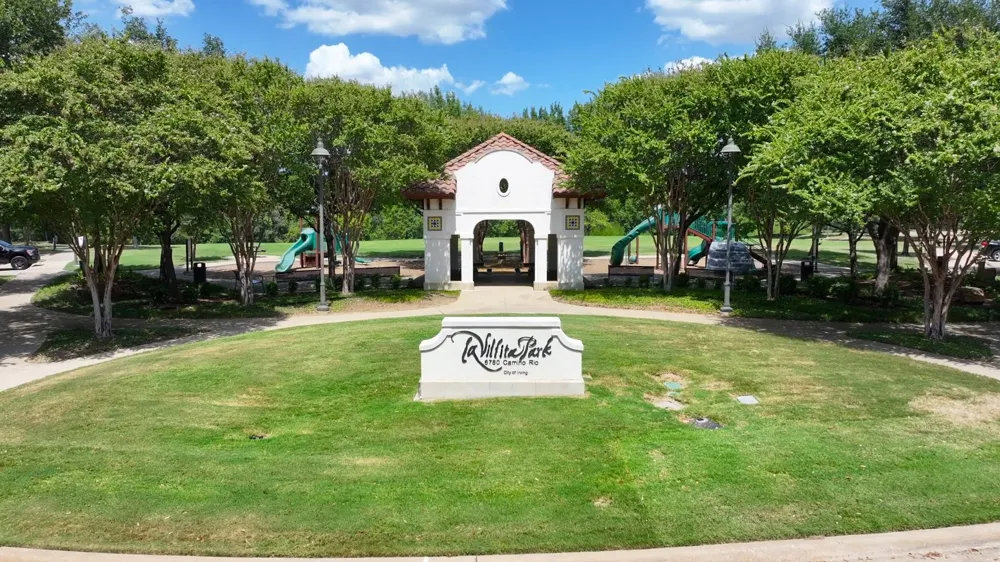 1616 Camino Lago Irving, TX 75039