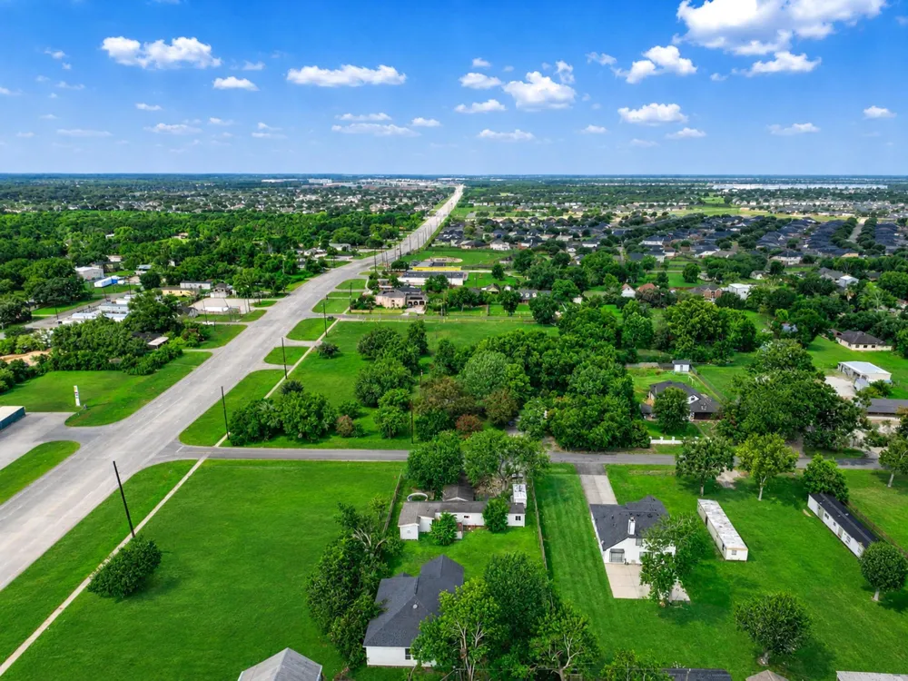 3411 Ohio Street Fresno, TX 77545