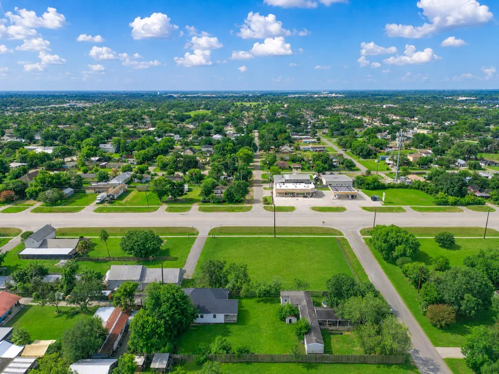 3411 Ohio Street Fresno, TX 77545