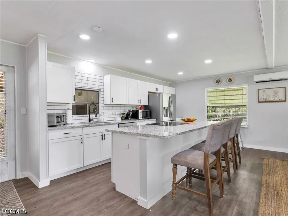 Neal Road Fort Myers, FL 33905
