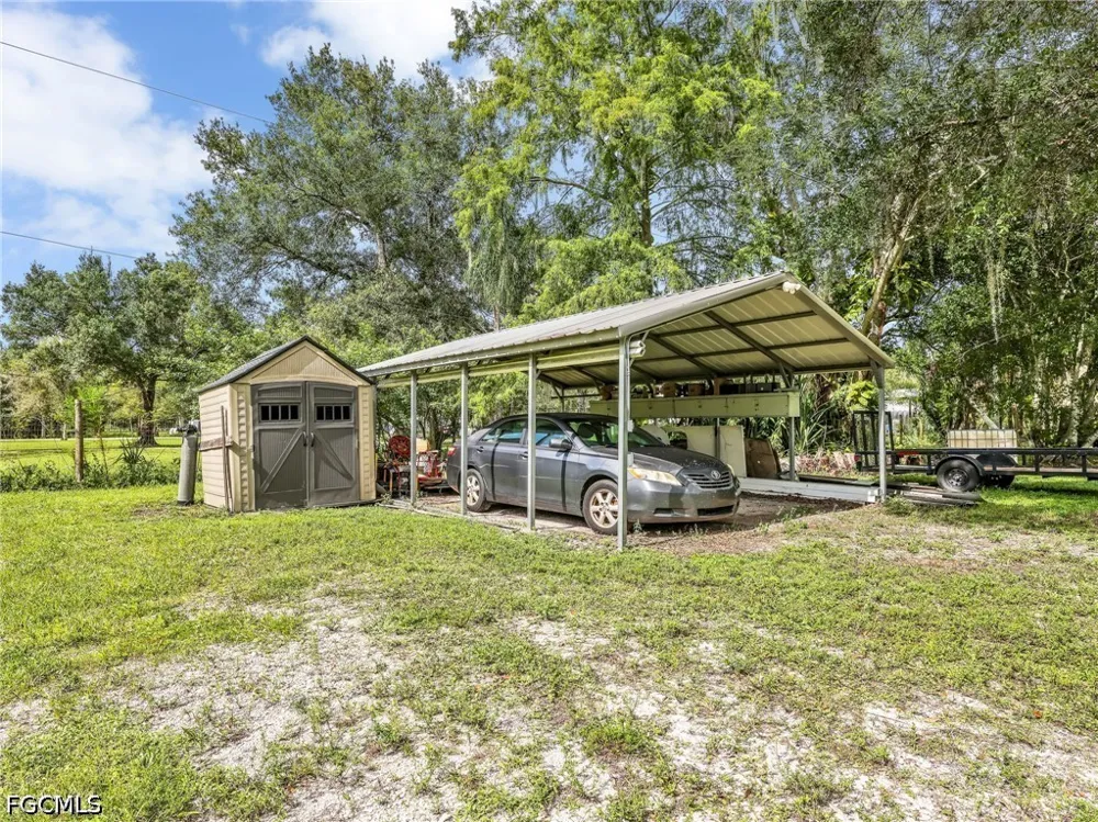 Neal Road Fort Myers, FL 33905