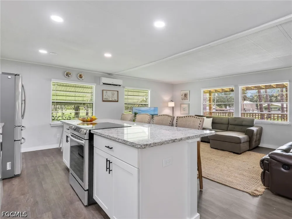 Neal Road Fort Myers, FL 33905