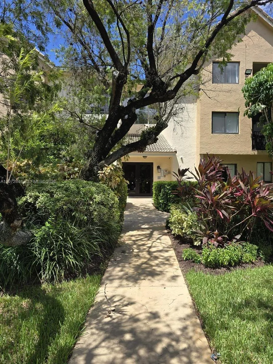 10001 W Atlantic Blvd #119 Coral Springs, FL 33071