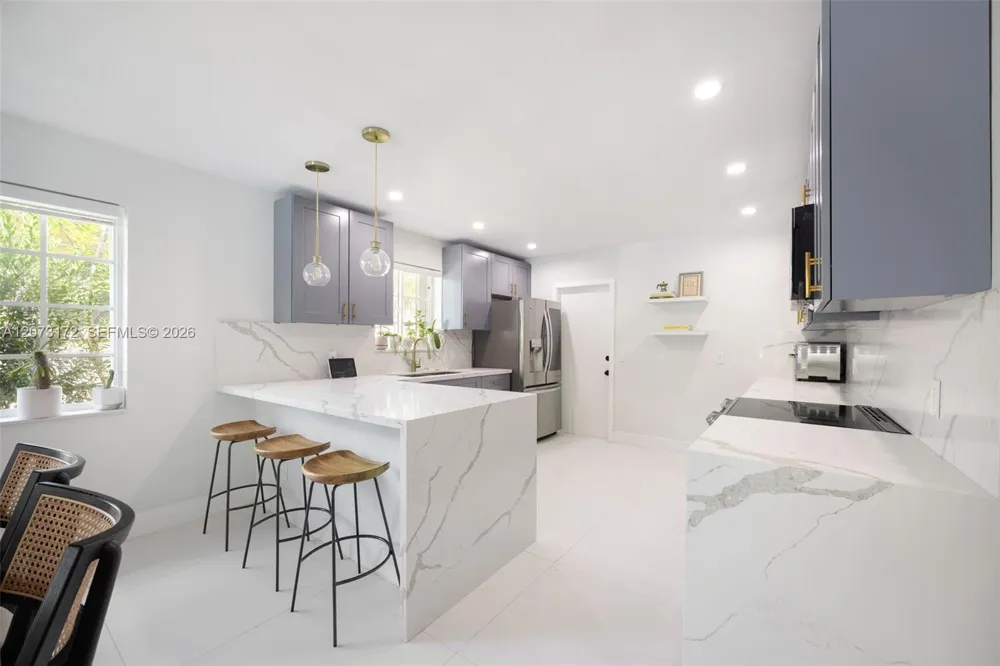 406 Miller Rd Coral Gables, FL 33146