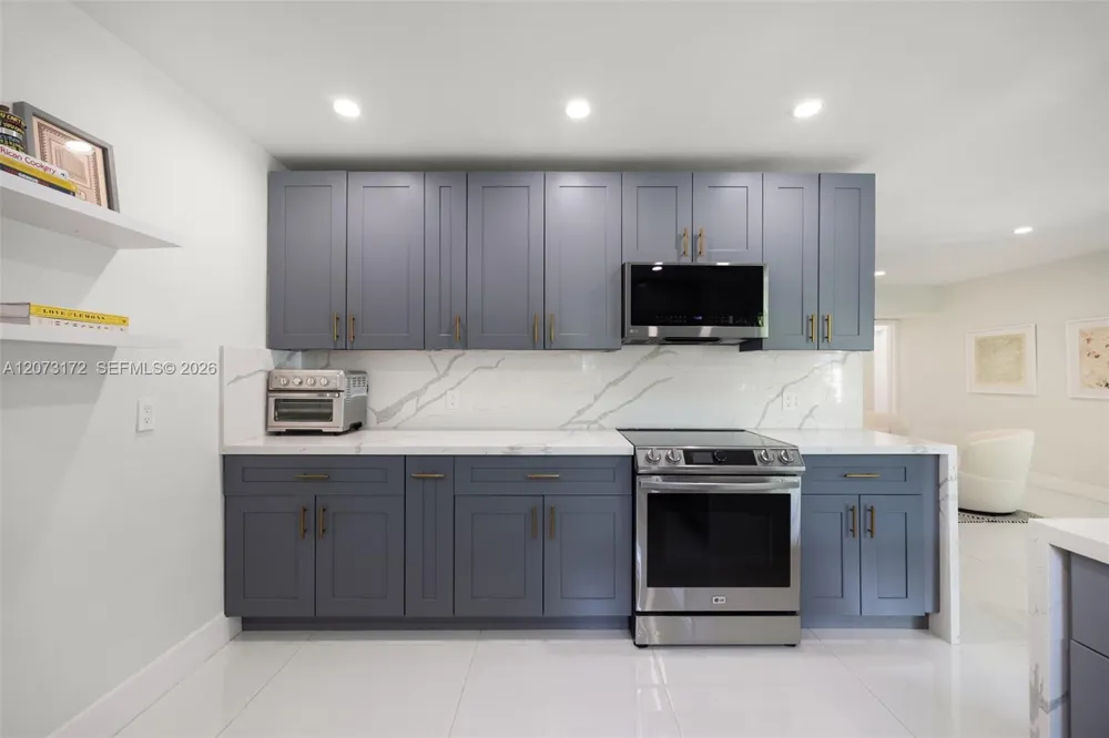 406 Miller Rd Coral Gables, FL 33146