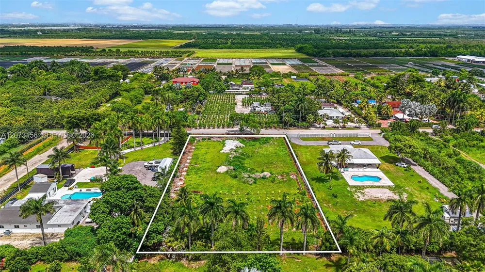 344 XX SW 213 AVE Homestead, FL 33034